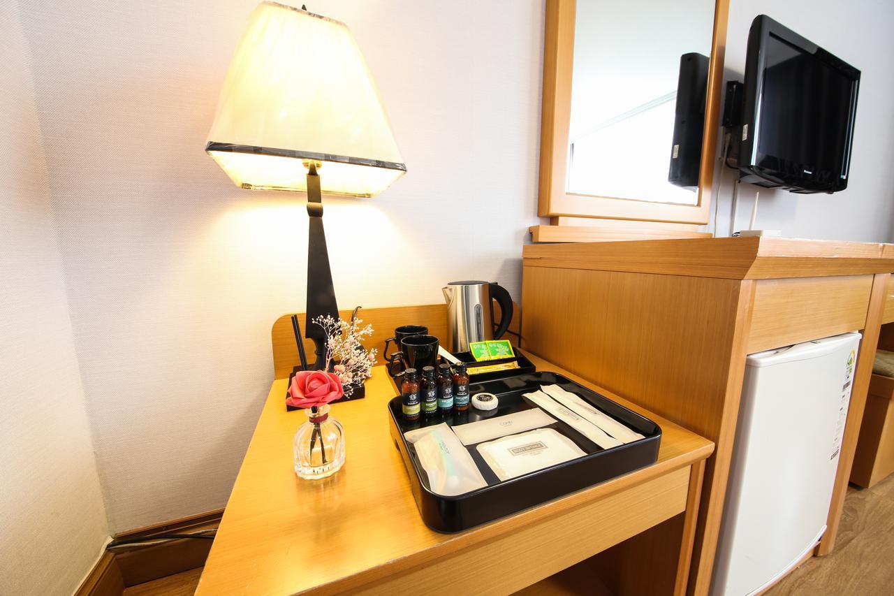 Gwangalli Utopia Tourist Hotel Busan Ngoại thất bức ảnh