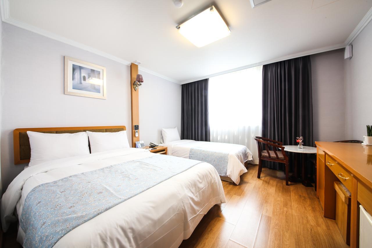Gwangalli Utopia Tourist Hotel Busan Ngoại thất bức ảnh