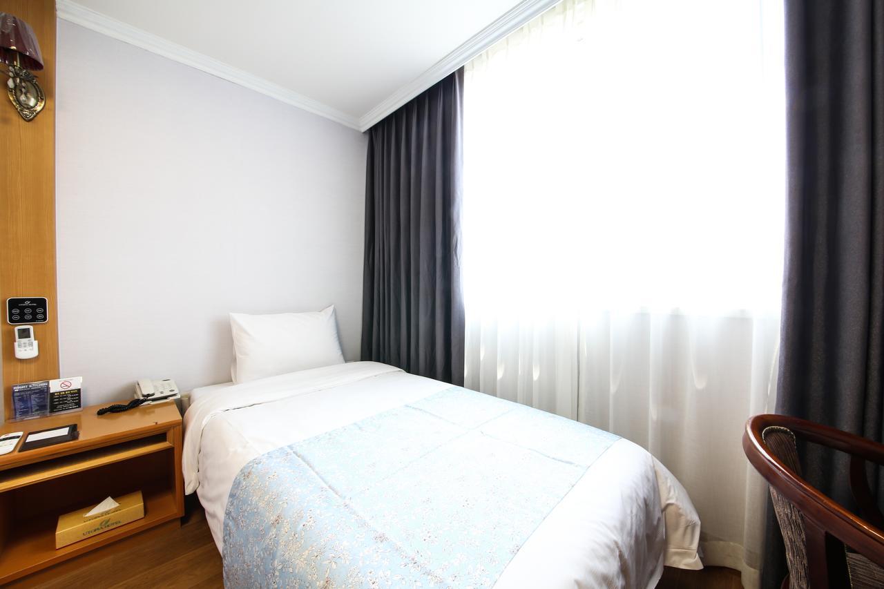 Gwangalli Utopia Tourist Hotel Busan Ngoại thất bức ảnh